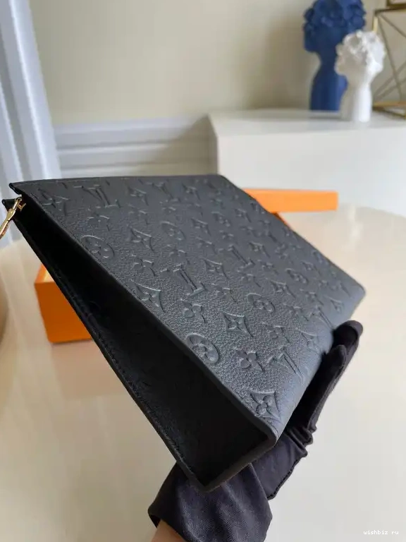 WIS LOUIS VOYAGE VUITTON POCHETTE 0706